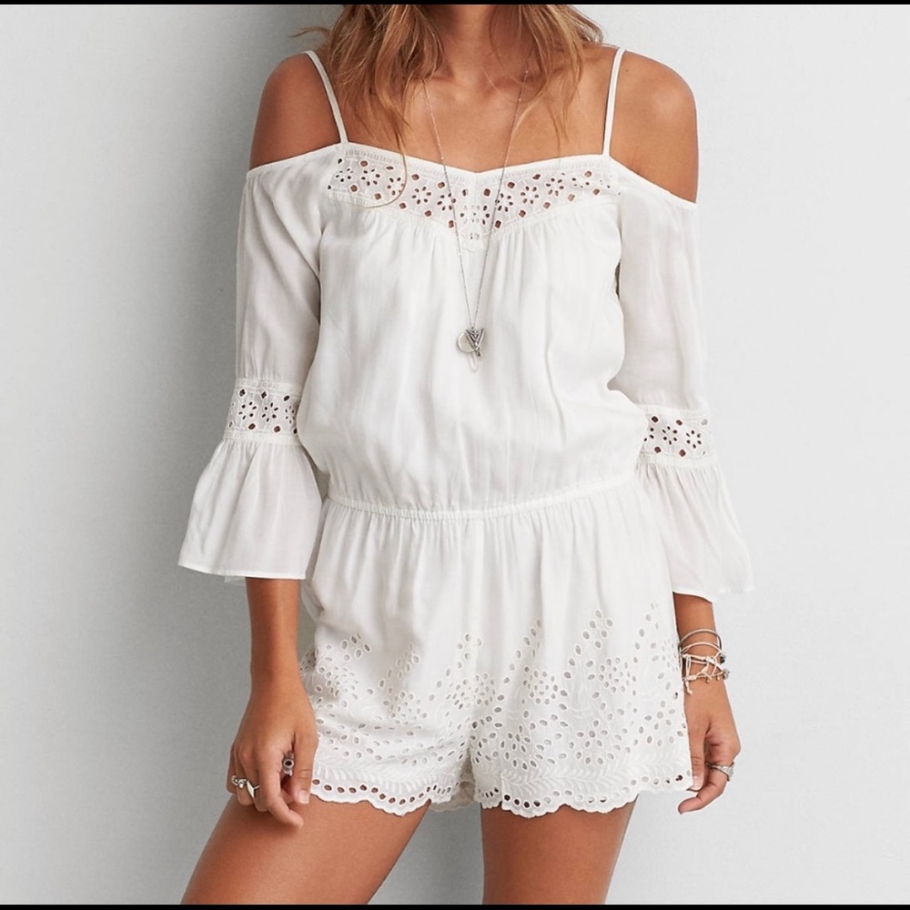 EAO White Eyelet Cold Shoulder Romper